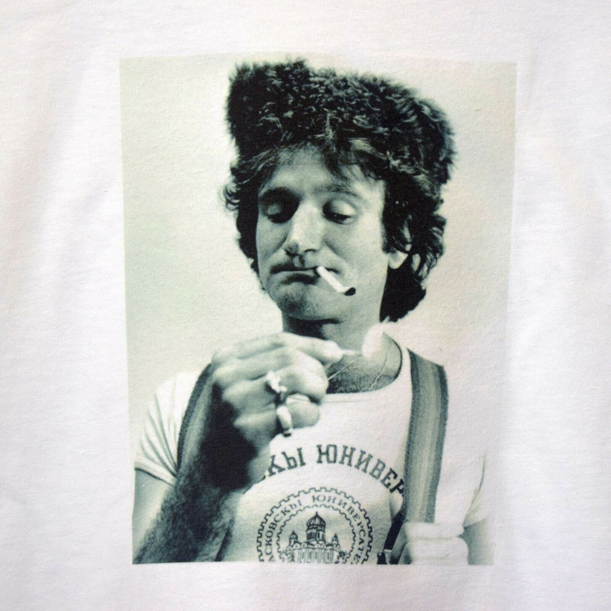 Robin Williams Smoke Printed Tee In White – Actual Fact Clothing